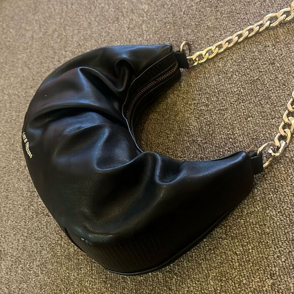Like Dreams in faux leather crescent bag - Picture 4 of 11